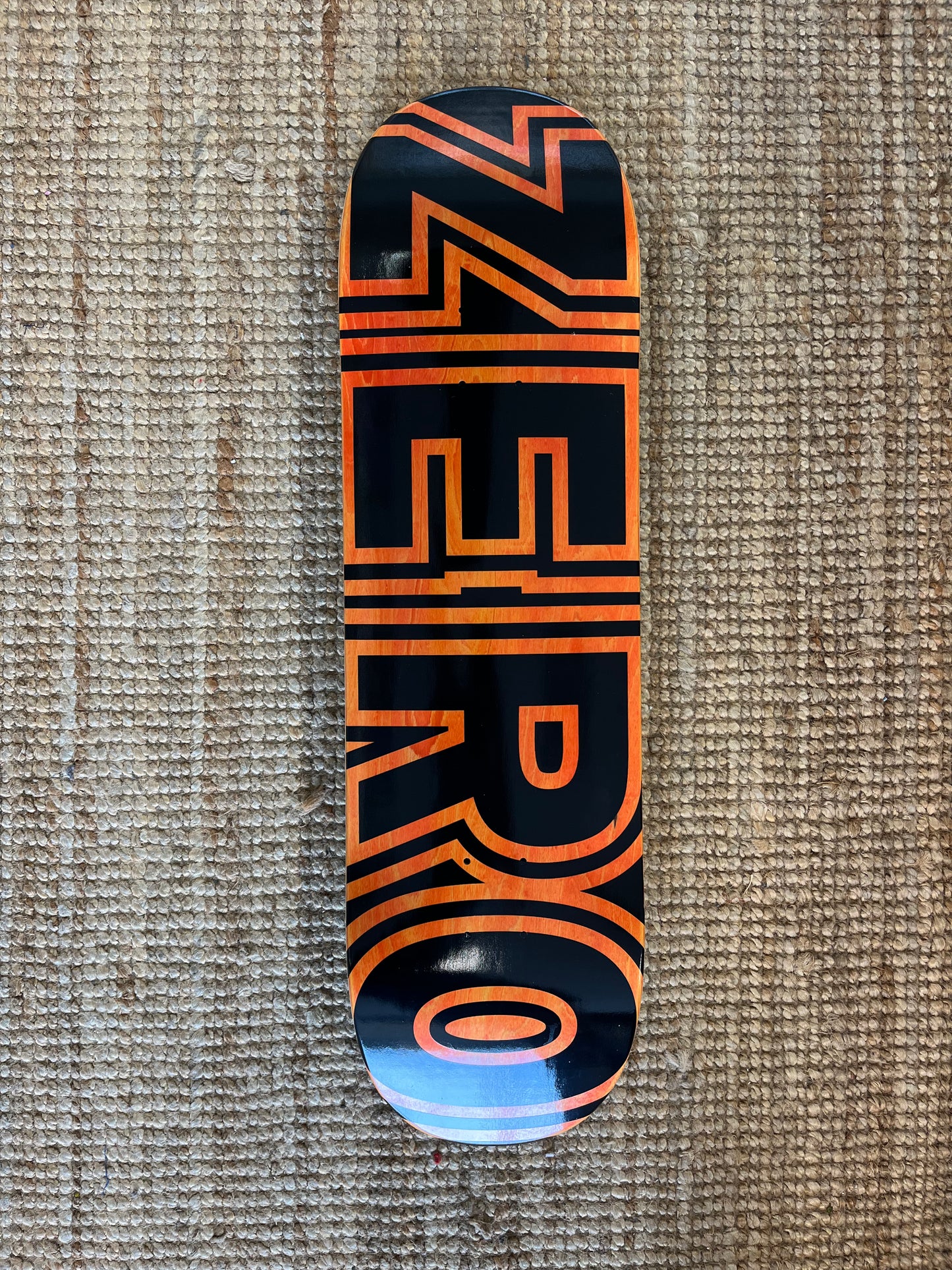 ZERO CURB SHAPE Bold Graphic Orange/Blk