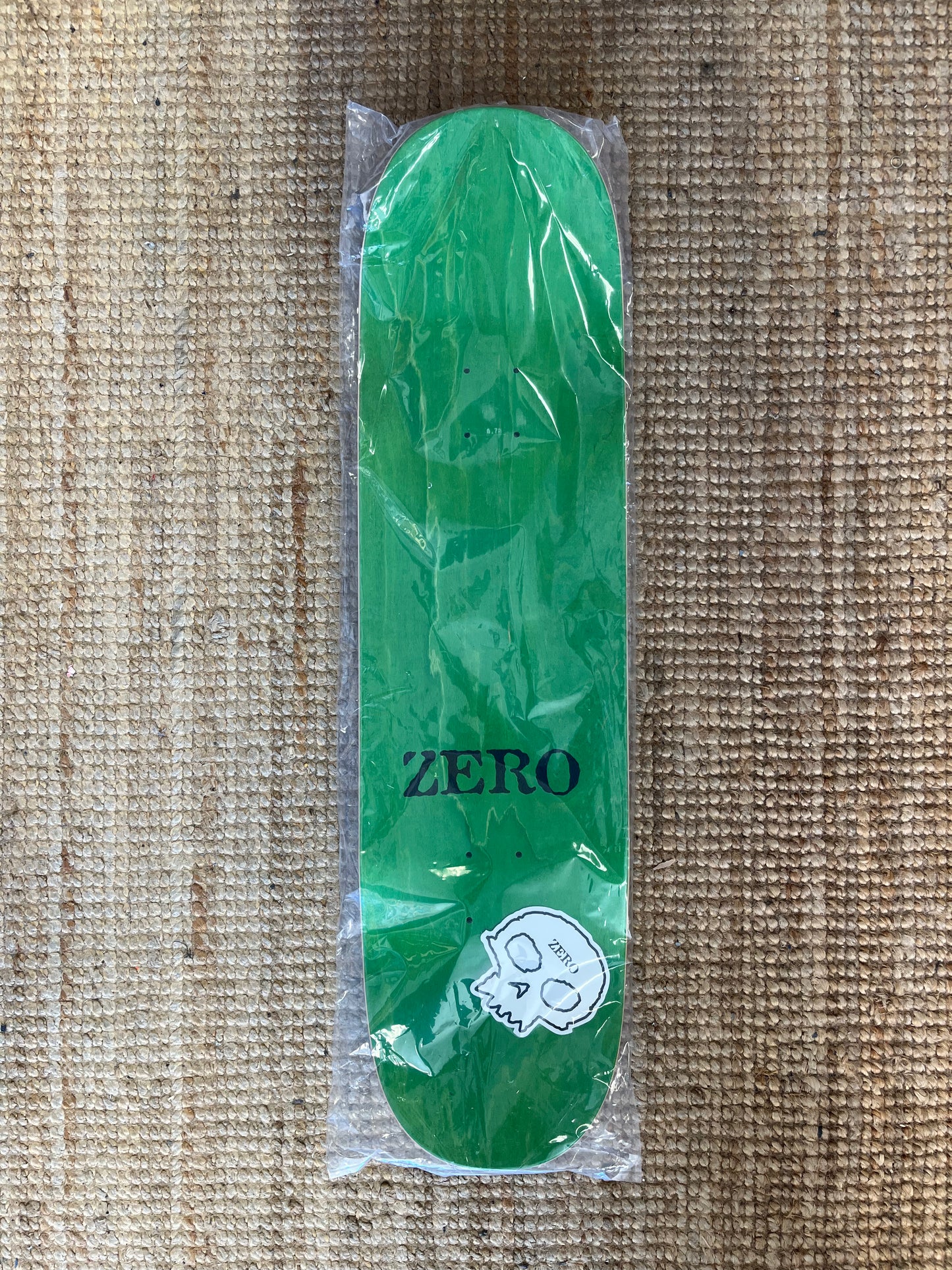 ZERO 8.75 CURB SHAPE ATTIC ZERO GRAPHIC