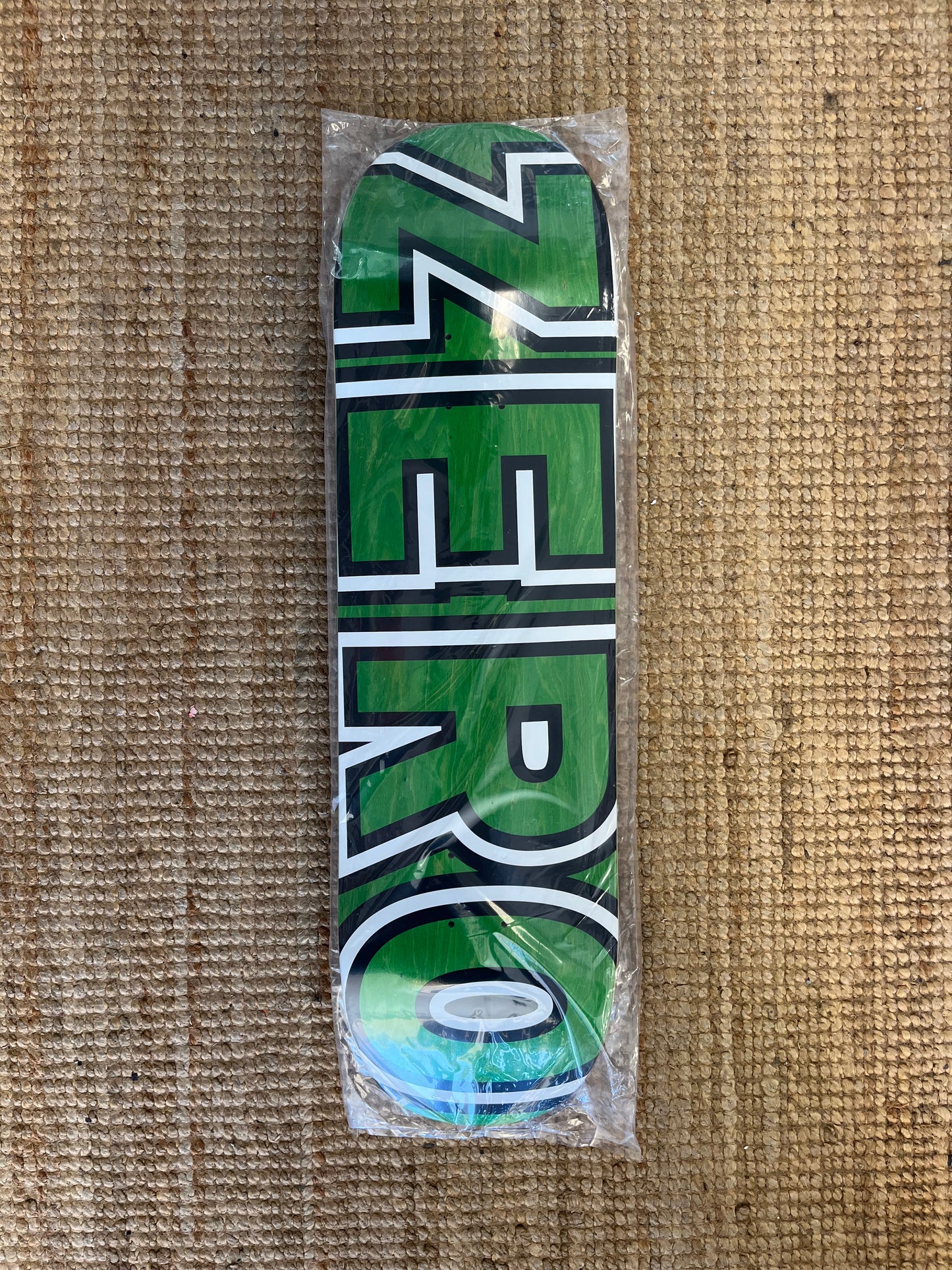 ZERO 8.75 CURB SHAPE BOLD GREEN STAIN