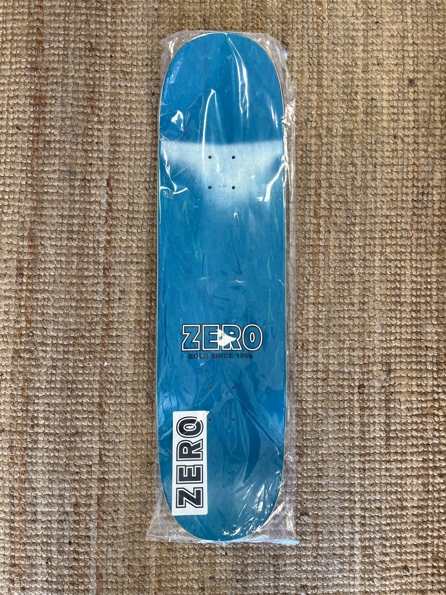 ZERO CURB SHAPE 8.75 BOLD BLUE STAIN